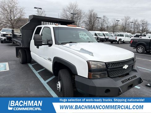 Used 2007 Chevrolet Silverado 3500 2WD Extended Cab w/ Heavy-Duty Power Package image 1
