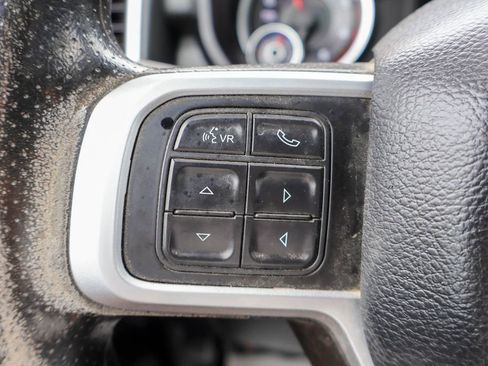 Used 2022 RAM 2500 Big Horn AWD/4WD image 12