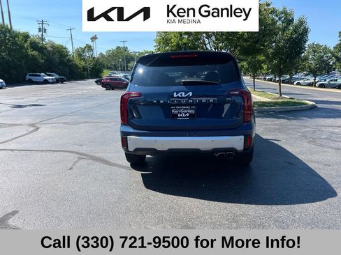 Certified 2024 Kia Telluride S w/ S Sunroof Package FWD image 12