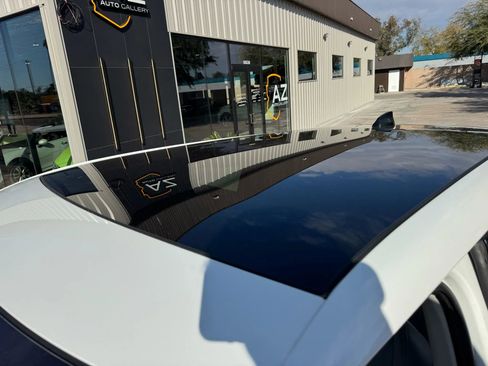 Used 2020 Land Rover Range Rover Evoque SE image 48