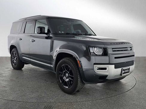 Used 2023 Land Rover Defender 130 S image 7