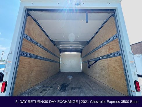 Used 2021 Chevrolet Express 3500 w/ Power Convenience Package RWD image 33