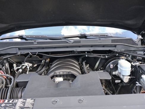 Used 2018 GMC Sierra 1500 SLT w/ Enhanced Driver Alert Package RWD image 16