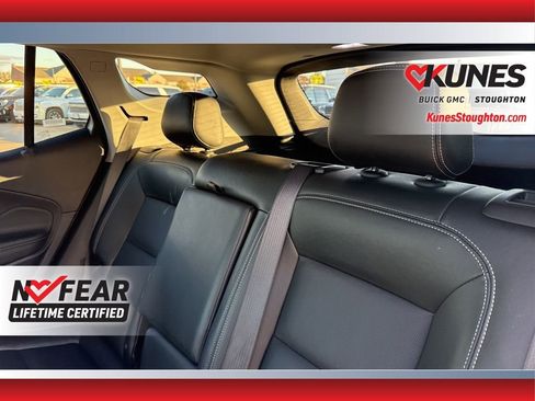 Used 2024 GMC Terrain SLT image 37