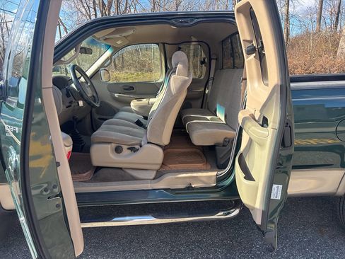 Used 2002 Ford F150 XLT image 23