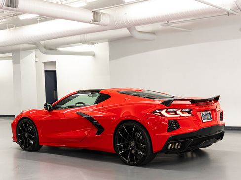 Used 2024 Chevrolet Corvette Stingray Coupe w/ Z51 Performance Package RWD image 3
