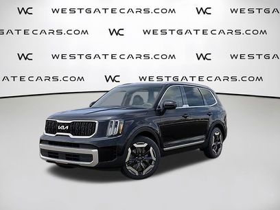 New 2025 Kia Telluride EX w/ EX Captain's Chair Package
