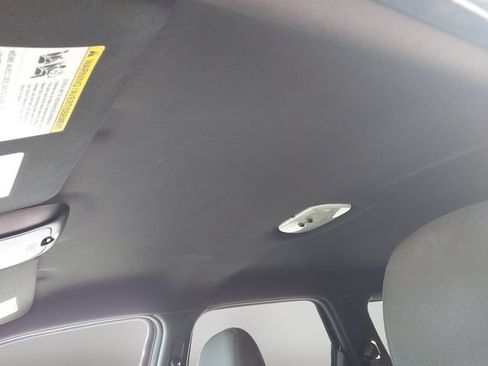 Used 2012 Ford Escape XLT AWD/4WD image 12