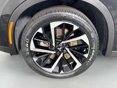 Used 2022 Mitsubishi Outlander SE image 38