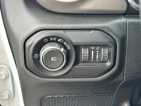 Used 2021 Jeep Wrangler Unlimited Sport AWD/4WD image 18