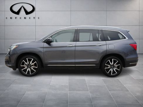Used 2020 Honda Pilot Touring image 4