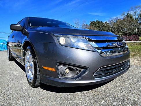 Used 2010 Ford Fusion SE image 5
