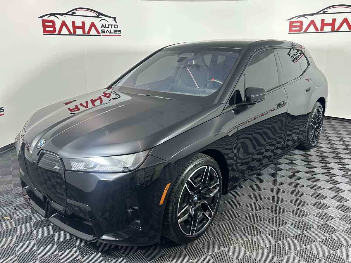 Used 2026 BMW iX M70 AWD/4WD image 3