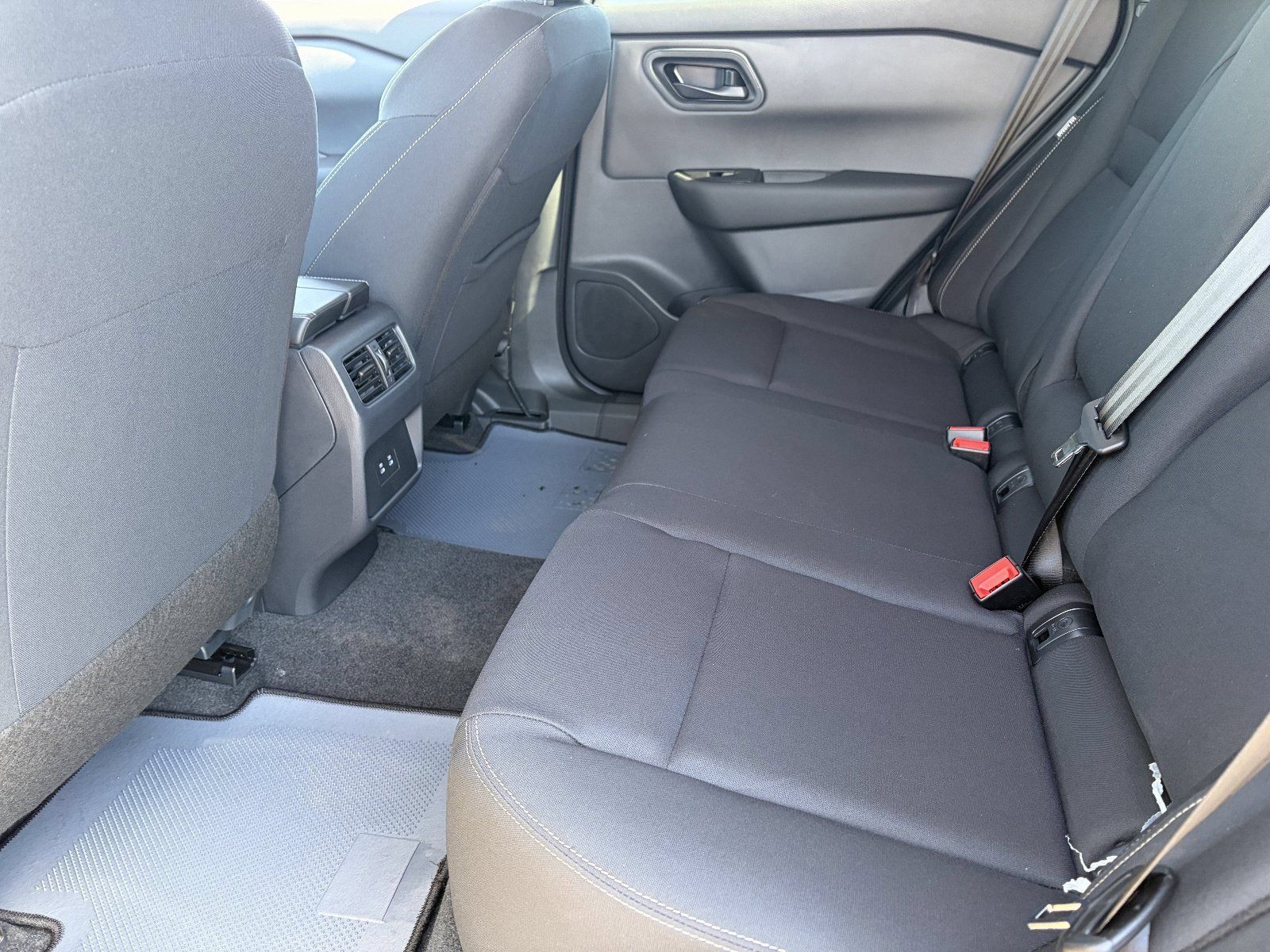 New 2026 Nissan Rogue S FWD image 19