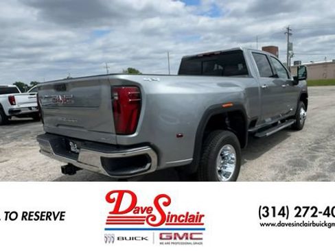 New 2026 GMC Sierra 3500 SLT AWD/4WD image 8