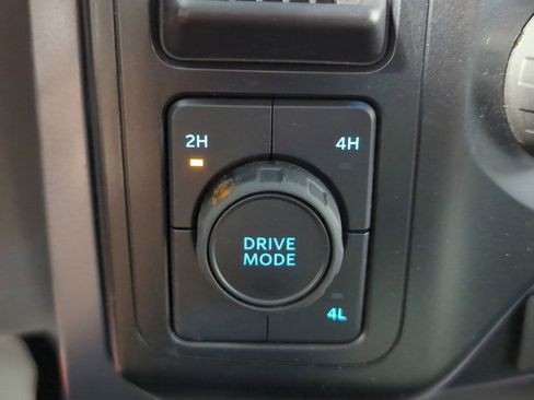 Used 2023 Ford F150 XLT image 26