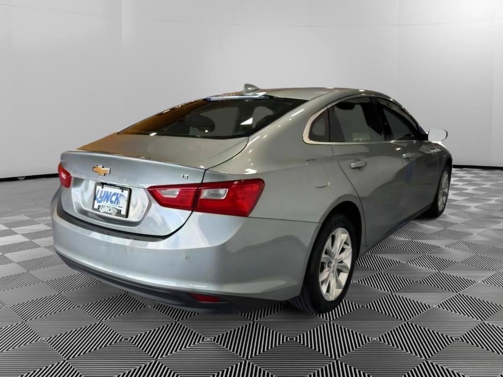 Used 2024 Chevrolet Malibu LT FWD image 3