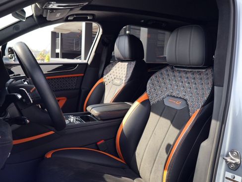 Certified 2023 Bentley Bentayga Speed AWD/4WD image 2