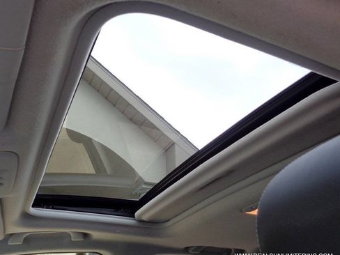 Used 2014 Subaru Crosstrek 2.0i Limited image 15