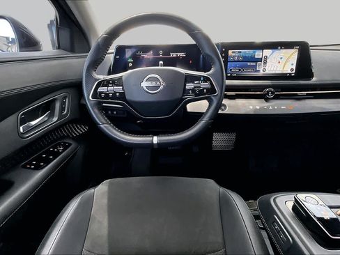 Used 2023 Nissan Ariya FWD image 5