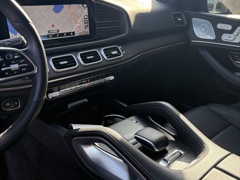 Certified 2023 Mercedes-Benz GLS 450 4MATIC image 12