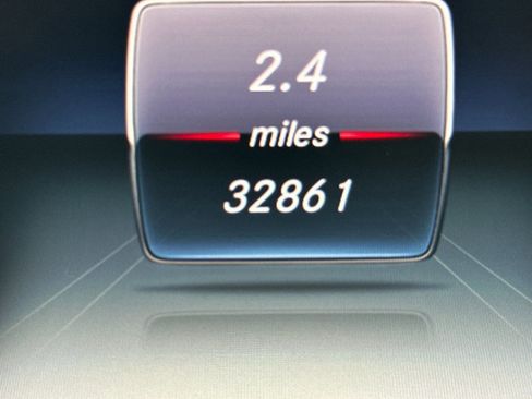 Used 2021 Mercedes-Benz G 550 image 29