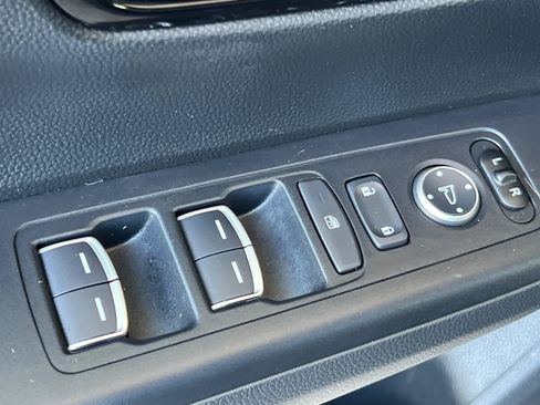 Used 2025 Honda CR-V Sport Touring image 13