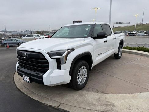 Used 2024 Toyota Tundra SR5 image 9