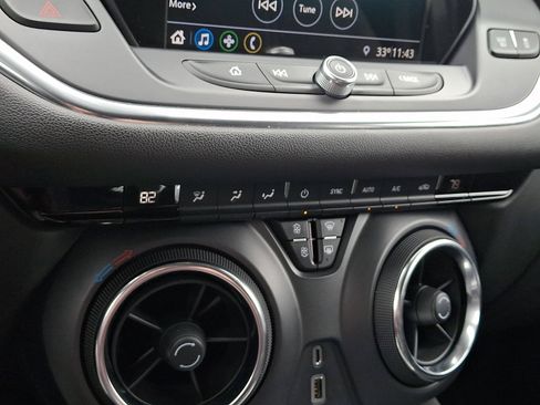 Used 2019 Chevrolet Blazer LT image 15