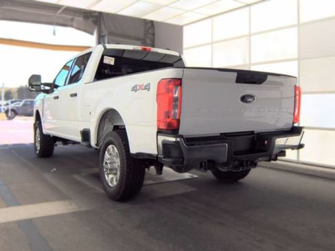 Used 2023 Ford F250 XLT w/ Snow Plow Prep Package AWD/4WD image 2