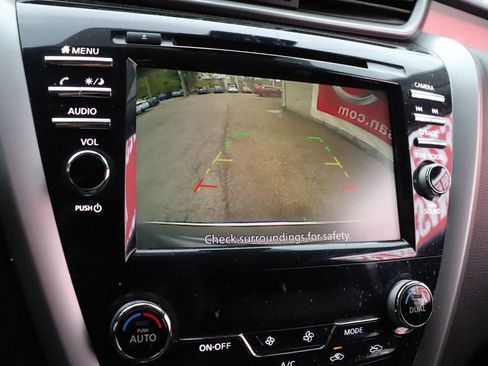 Used 2020 Nissan Murano SV AWD/4WD image 14