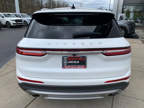 Used 2022 Lincoln Corsair Reserve w/ Equipment Group 201A image 4