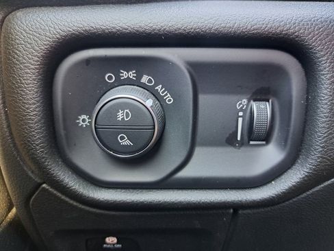 Used 2025 RAM 1500 Big Horn image 15