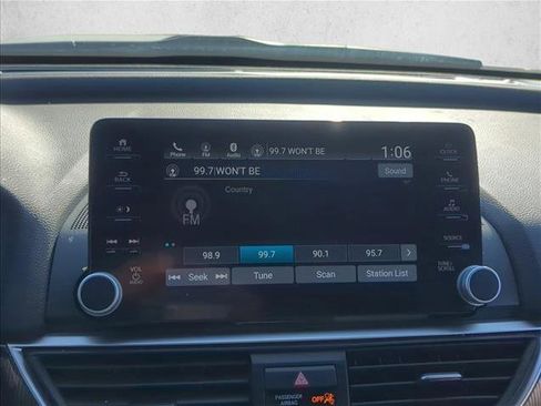 Used 2021 Honda Accord Sport image 9