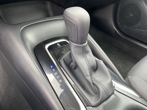 Used 2025 Toyota Corolla LE image 32