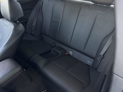 Used 2017 BMW M2 image 19