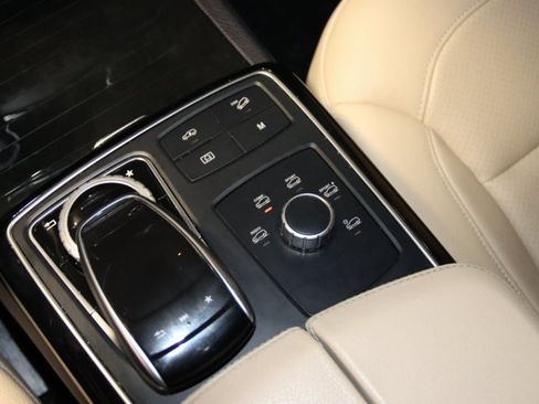 Used 2019 Mercedes-Benz GLE 43 AMG 4MATIC Coupe image 40