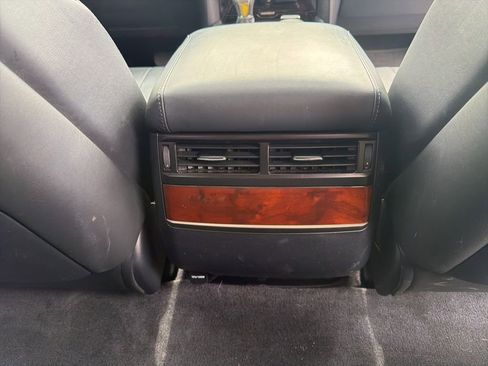 Used 2016 Lexus LX 570 4WD w/ Luxury Package image 22