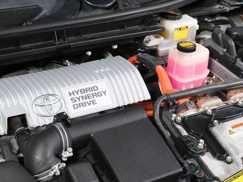 Used 2010 Toyota Prius FWD image 10