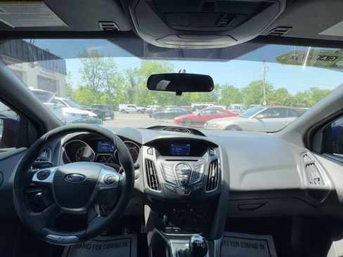 Used 2014 Ford Focus ST FWD image 15