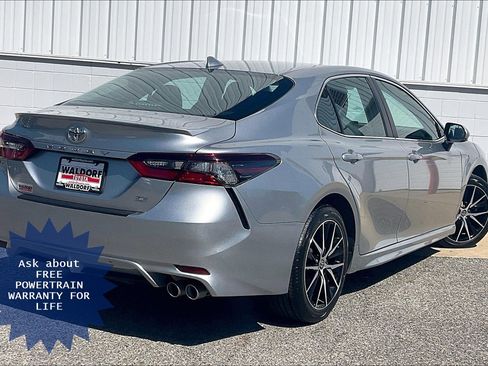 Used 2023 Toyota Camry SE FWD image 17
