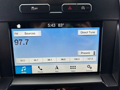 Used 2018 Ford F150 XLT w/ Equipment Group 302A Luxury AWD/4WD image 32