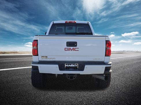 Used 2015 GMC Sierra 2500 Denali image 20