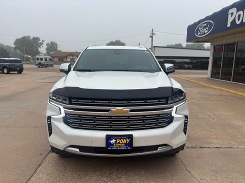 Used 2021 Chevrolet Tahoe Premier AWD/4WD image 8