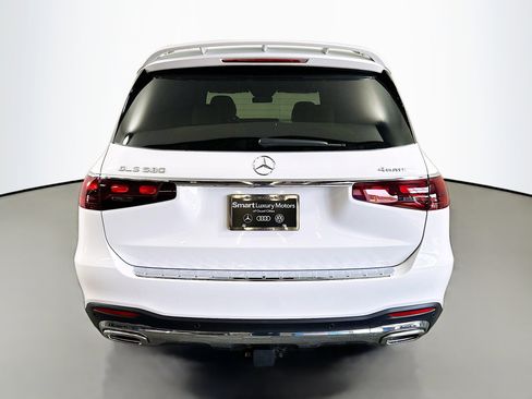 New 2026 Mercedes-Benz GLS 580 4MATIC image 8