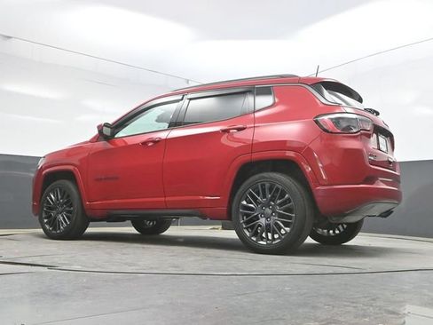 Used 2022 Jeep Compass Limited AWD/4WD image 41