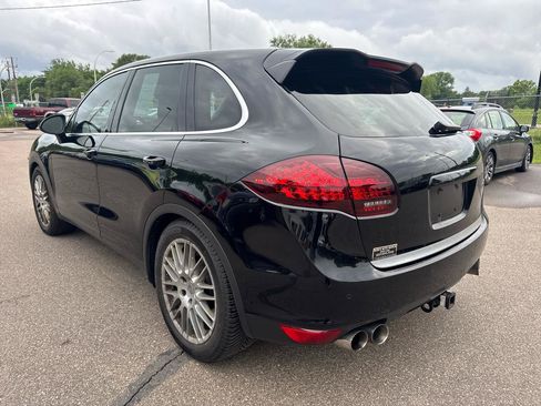 Used 2011 Porsche Cayenne Turbo AWD/4WD image 7