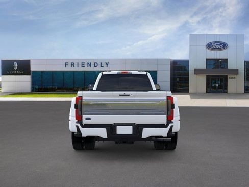New 2026 Ford F450 Platinum w/ Platinum Plus Package image 5