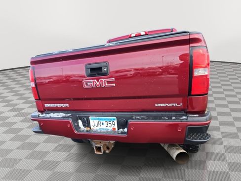 Used 2018 GMC Sierra 2500 Denali image 23