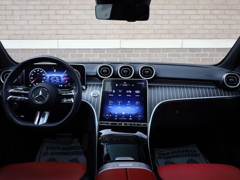 Used 2024 Mercedes-Benz C 300 Sedan image 33